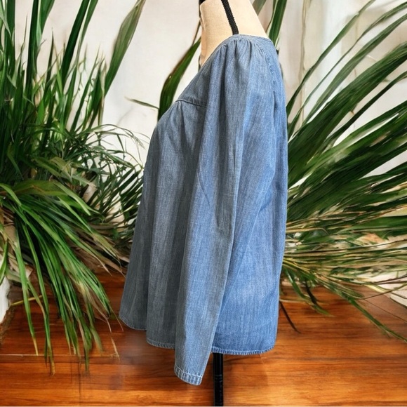 J.Crew Chambray Peasant Blouse - Small - Picture 4 of 9